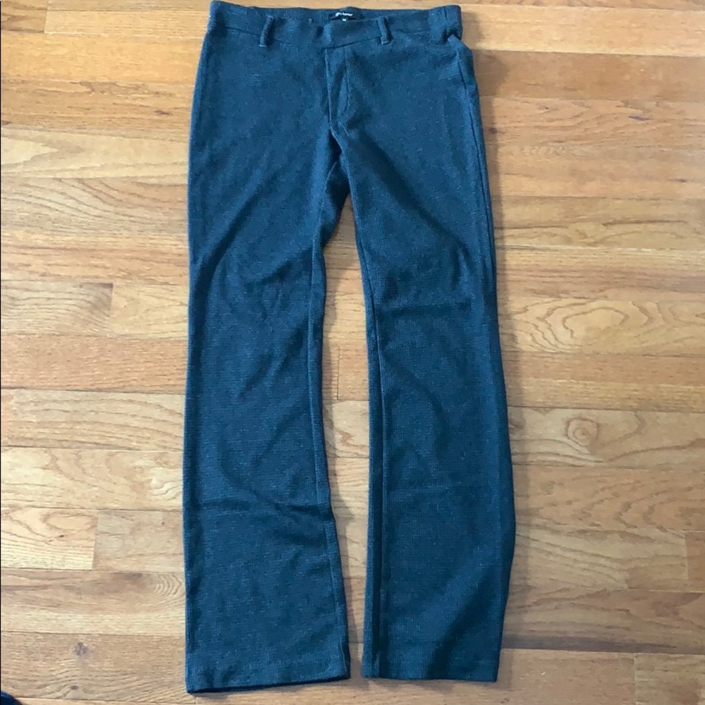 DAISY FUENTES STRETCH PANTS MEDIUM